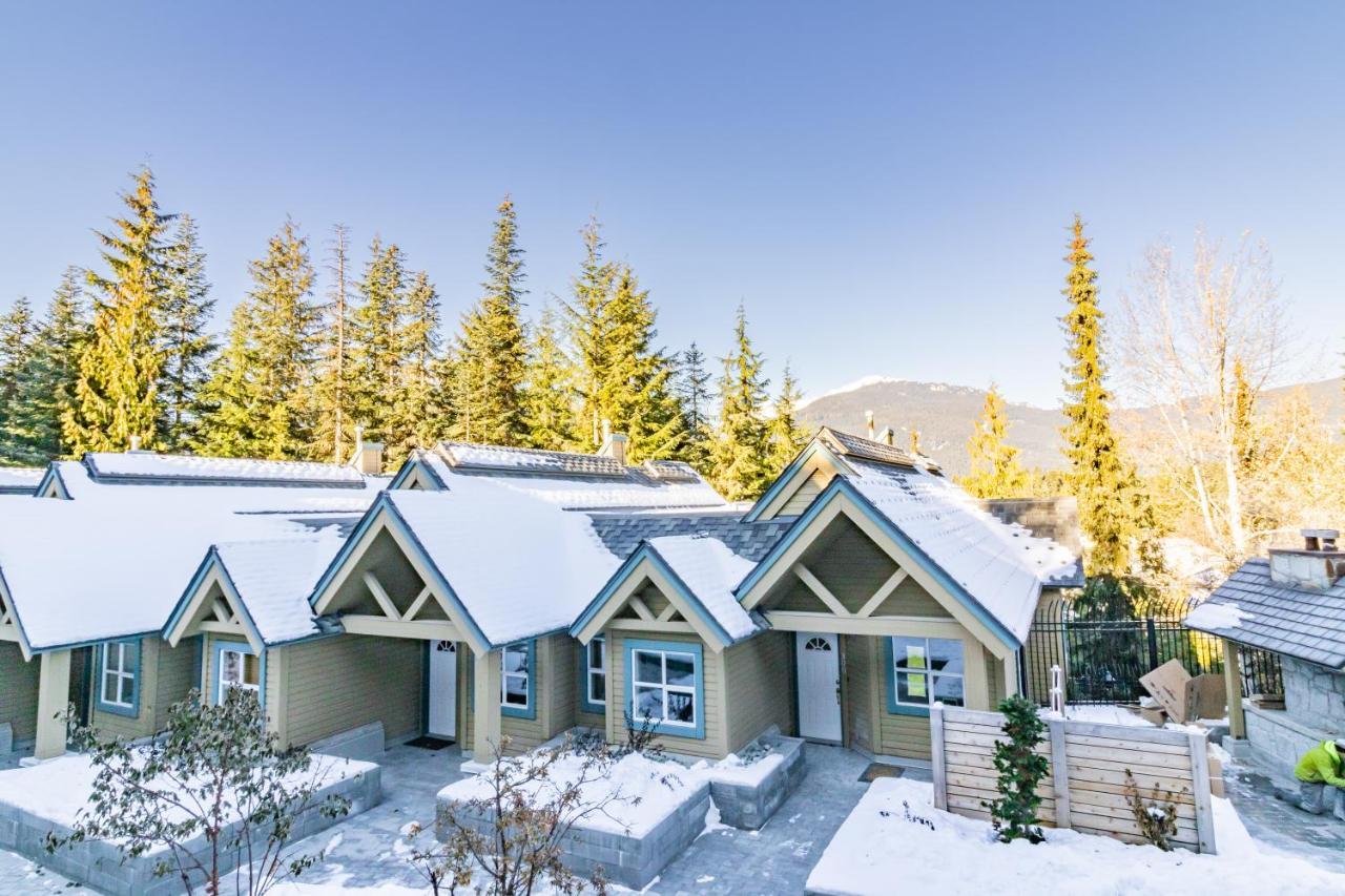 Snowbird Townhouses By Elevate Vacations 惠斯勒 外观 照片